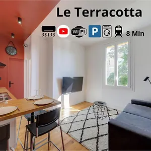 Terracotta-t2-clim-parking Gratuit Prive Appartement